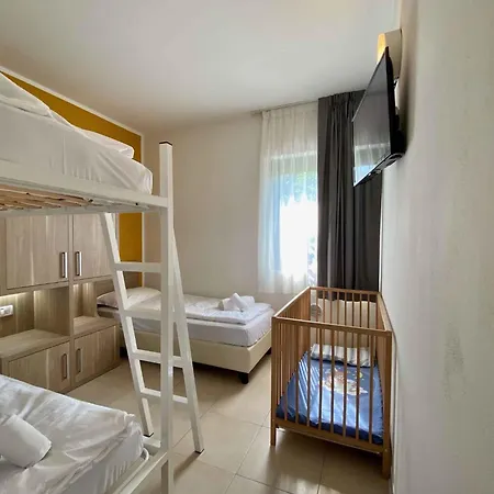 Apartments In Castelnuovo Del Garda 22107 * Castelnuovo del Garda