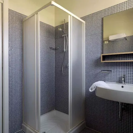 Apartment Apartments In Castelnuovo Del Garda 22107 *